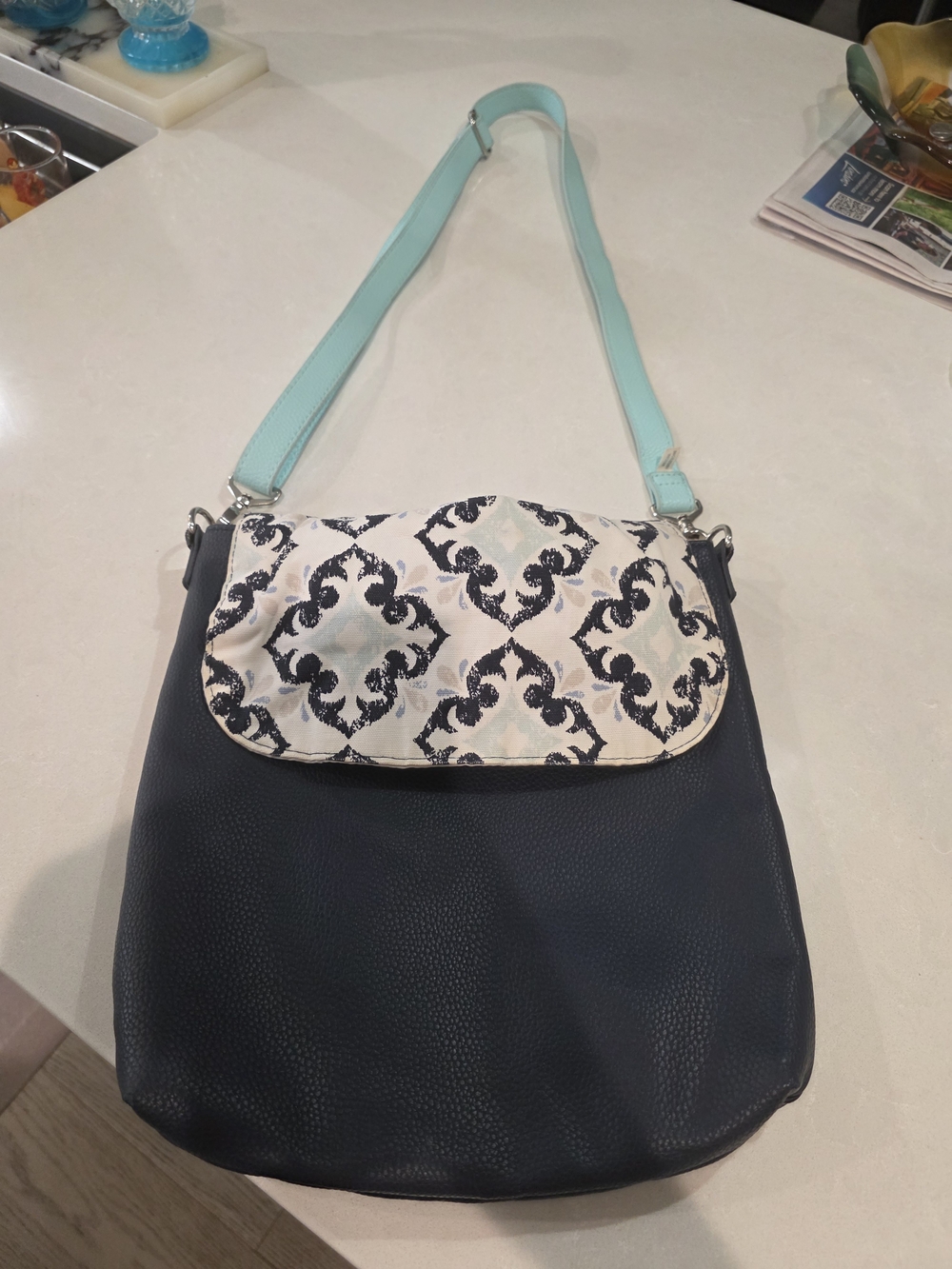 thirty-one Navy Crossbody with Patterned Cream Flap and Mint Strap